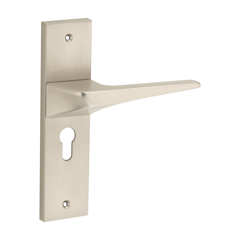 IPSA Smoke Moderna Handle Series on 8" Plate CYS Lockset with 60mm Coin and Knob - Matte Satin Nickel Finish MSS